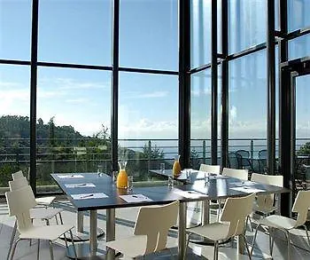 Eza Vista Aparthotel 4*