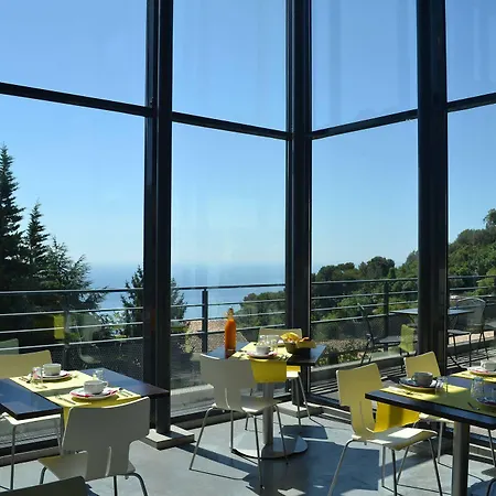Lägenhetshotell Eza Vista